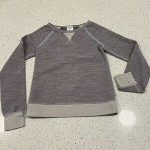 20% off $40+ | IVIVVA Long Sleeved Dual Weight | Heathered Grey | Girls Size 10